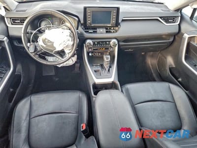 Zdjęcie 8 z 12 samochodu: 2022 TOYOTA RAV4 XLE PREMIUM VIN:2T3C1RFV6NW230078 - miniatura