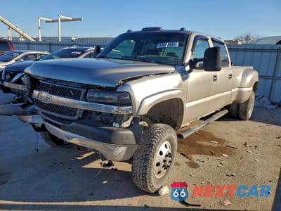 2001 CHEVROLET SILVERADO K3500 1GCJK33191F130667 - główne zdjęcie licytacji z USA - miniatura