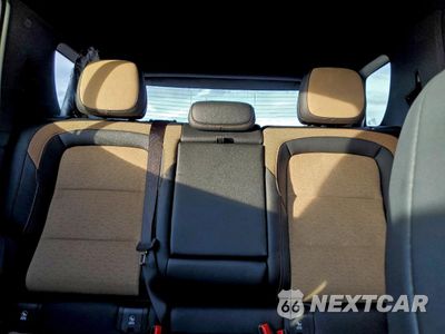 Zdjęcie 10 z 14 samochodu: 2025 CHEVROLET EQUINOX ACTIV VIN:3GNAXKEG0SL285426 - miniatura