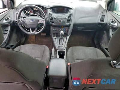 Zdjęcie 8 z 12 samochodu: 2016 FORD FOCUS SE VIN:1FADP3K24GL258680 - miniatura