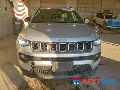 Piąte zdjęcie samochodu w środku: 2024 JEEP COMPASS VIN:3C4NJDBN5RT142606 - miniatura