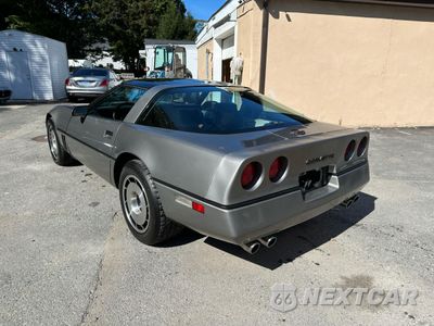 Trzecie zdjęcie samochodu z tyłu: 1984 CHEVROLET CORVETTE VIN:1G1AY0780E5147284 - miniatura