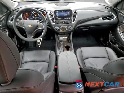 Zdjęcie 8 z 12 samochodu: 2025 CHEVROLET MALIBU PREMIER VIN:1G1ZE5ST8SF135538 - miniatura