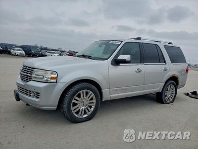 2010 LINCOLN NAVIGATOR 5LMJJ2J53AEJ01909 - główne zdjęcie licytacji z USA - miniatura
