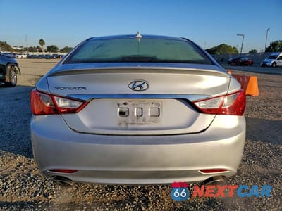 Zdjęcie 6 z 12 samochodu: 2013 HYUNDAI SONATA SE VIN:5NPEC4AC8DH781484 - miniatura