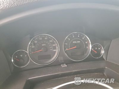 Zdjęcie 9 z 16 samochodu: 2008 JEEP COMMANDER SPORT VIN:1J8HG48K48C126134 - miniatura