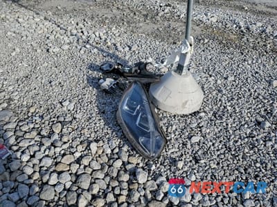 Zdjęcie 13 z 15 samochodu: 2021 FORD ESCAPE SE VIN:1FMCU9G64MUA96421 - miniatura