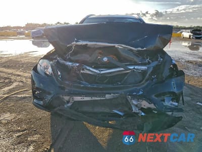 Piąte zdjęcie samochodu w środku: 2016 MERCEDES-BENZ GLC 300 VIN:WDC0G4JB9GF102109 - miniatura