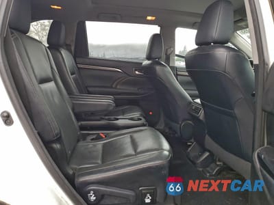 Zdjęcie 11 z 15 samochodu: 2015 TOYOTA HIGHLANDER HYBRID LIMITED VIN:5TDDCRFHXFS012740 - miniatura
