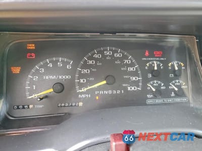 Zdjęcie 9 z 12 samochodu: 2000 CHEVROLET GMT-400 K3500 VIN:1GCHK33R7YF499560 - miniatura