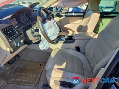 Zdjęcie 7 z 15 samochodu: 2014 VOLKSWAGEN TOUAREG V6 TDI VIN:WVGEP9BP3ED013868 - miniatura