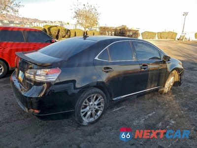 Trzecie zdjęcie samochodu z tyłu: 2010 LEXUS HS 250H VIN:JTHBB1BA0A2004715 - miniatura