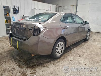 Trzecie zdjęcie samochodu z tyłu: 2018 TOYOTA COROLLA L VIN:5YFBURHE0JP824069 - miniatura