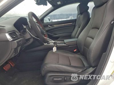 Zdjęcie 7 z 13 samochodu: 2020 HONDA ACCORD SPORT VIN:1HGCV1F32LA033779 - miniatura