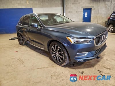 Czwarte zdjęcie samochodu z boku: 2021 VOLVO XC60 T5 INSCRIPTION VIN:YV4102DL4M1813715 - miniatura