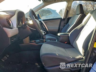 Zdjęcie 7 z 13 samochodu: 2014 TOYOTA RAV4 XLE VIN:2T3RFREV2EW193558 - miniatura