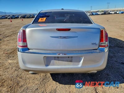 Zdjęcie 6 z 12 samochodu: 2012 CHRYSLER 300C VIN:2C3CCAET1CH249795 - miniatura