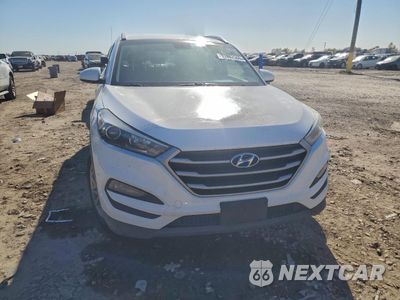 Piąte zdjęcie samochodu w środku: 2018 HYUNDAI TUCSON SEL VIN:KM8J3CA46JU788285 - miniatura