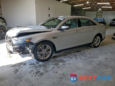 2017 FORD TAURUS SEL 1FAHP2E9XHG105820 - główne zdjęcie licytacji z USA - miniatura