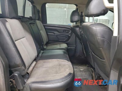 Zdjęcie 10 z 12 samochodu: 2017 NISSAN TITAN XD S VIN:1N6BA1F31HN526226 - miniatura