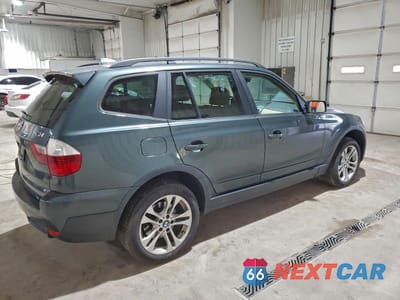Trzecie zdjęcie samochodu z tyłu: 2007 BMW X3 3.0SI VIN:WBXPC93447WJ01741 - miniatura