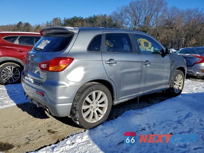 Trzecie zdjęcie samochodu z tyłu: 2011 MITSUBISHI OUTLANDER SPORT SE VIN:JA4AR4AU4BZ012793 - miniatura