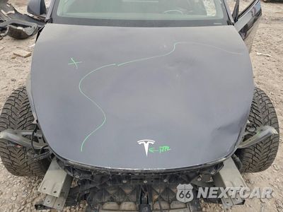 Zdjęcie 11 z 13 samochodu: 2022 TESLA MODEL Y VIN:7SAYGDEE3NF451364 - miniatura