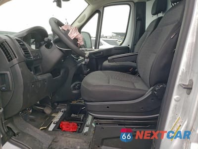 Zdjęcie 7 z 13 samochodu: 2025 RAM PROMASTER - DELIVERY VAN VIN:3C6LRVDG7SE534590 - miniatura