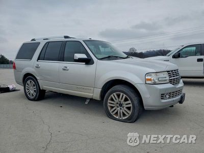 Czwarte zdjęcie samochodu z boku: 2010 LINCOLN NAVIGATOR VIN:5LMJJ2J53AEJ01909 - miniatura