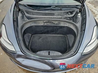 Zdjęcie 11 z 13 samochodu: 2019 TESLA MODEL 3 VIN:5YJ3E1EB6KF205938 - miniatura