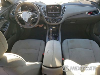 Zdjęcie 8 z 14 samochodu: 2017 CHEVROLET MALIBU LT VIN:1G1ZE5ST9HF108874 - miniatura