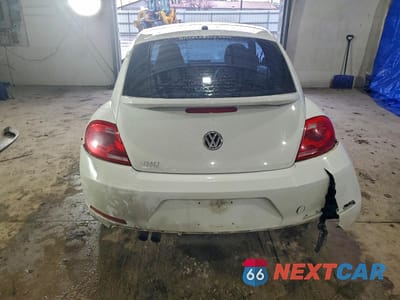 Zdjęcie 6 z 13 samochodu: 2015 VOLKSWAGEN BEETLE 1.8T VIN:3VWF17AT1FM631920 - miniatura