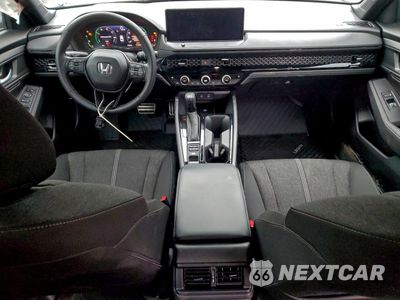 Zdjęcie 8 z 14 samochodu: 2025 HONDA ACCORD HYBRID SPORT VIN:1HGCY2F59SA065528 - miniatura