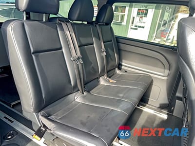 Zdjęcie 6 z 15 samochodu: 2018 MERCEDES-BENZ METRIS VIN:WD4PG2EE2J3492935 - miniatura