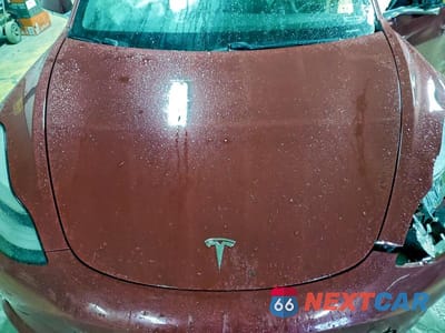 Zdjęcie 11 z 11 samochodu: 2019 TESLA MODEL 3 VIN:5YJ3E1EAXKF484561 - miniatura