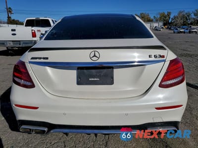 Zdjęcie 6 z 13 samochodu: 2019 MERCEDES-BENZ E 63 AMG-S 4MATIC VIN:WDDZF8KB5KA521396 - miniatura