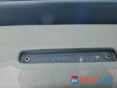 Zdjęcie 13 z 13 samochodu: 2006 JEEP WRANGLER X VIN:1J4FA39S86P781129 - miniatura