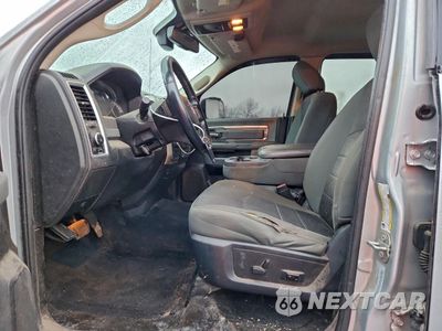 Zdjęcie 7 z 12 samochodu: 2017 RAM 1500 SLT VIN:3C6RR7LT8HG793803 - miniatura