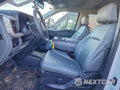 Zdjęcie 7 z 14 samochodu: 2023 FORD F550 SUPER DUTY VIN:1FD0W5HT3PEC54384 - miniatura
