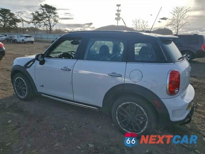 Drugie zdjęcie samochodu z przodu: 2017 MINI COUNTRYMAN VIN:WMWZC5C57GWU00547 - miniatura