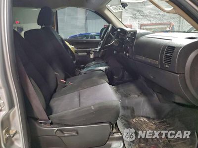 Zdjęcie 7 z 12 samochodu: 2010 CHEVROLET SILVERADO K1500 LT VIN:3GCRKSE39AG139850 - miniatura
