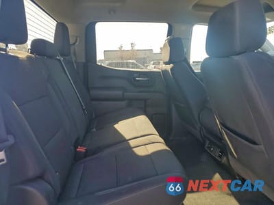 Zdjęcie 10 z 11 samochodu: 2025 CHEVROLET SILVERADO K1500 TRAIL BOSS CUSTOM VIN:3GCUKCED4SG361576 - miniatura