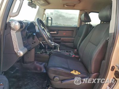 Zdjęcie 8 z 16 samochodu: 2008 TOYOTA FJ CRUISER VIN:JTEBU11F08K056750 - miniatura