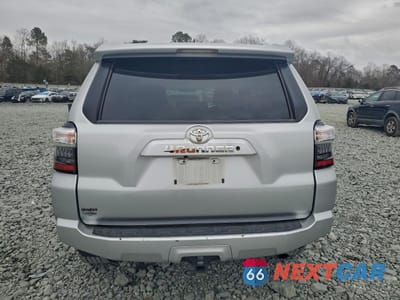 Zdjęcie 6 z 13 samochodu: 2018 TOYOTA 4RUNNER SR5/SR5 PREMIUM VIN:JTEBU5JR5J5567988 - miniatura