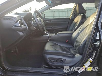 Zdjęcie 7 z 13 samochodu: 2018 TOYOTA CAMRY L VIN:4T1B11HK5JU608877 - miniatura
