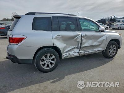 Trzecie zdjęcie samochodu z tyłu: 2012 TOYOTA HIGHLANDER BASE VIN:5TDZA3EH7CS024480 - miniatura