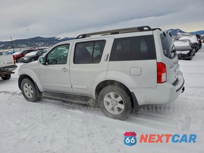 Drugie zdjęcie samochodu z przodu: 2011 NISSAN PATHFINDER S VIN:5N1AR1NB9BC626010 - miniatura