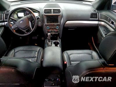 Zdjęcie 8 z 13 samochodu: 2017 FORD EXPLORER XLT VIN:1FM5K8DH9HGC28138 - miniatura