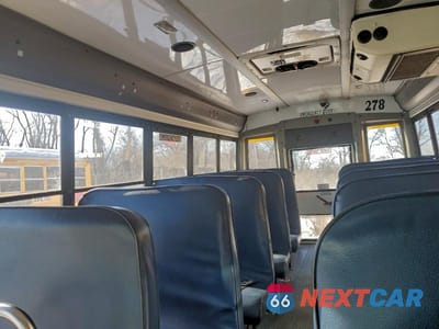 Zdjęcie 6 z 10 samochodu: 2013 CHEVROLET EXPRESS SCHOOL BUS VIN:1GB3G2BG4D1149482 - miniatura