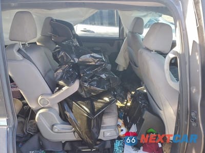 Zdjęcie 10 z 12 samochodu: 2020 HONDA ODYSSEY EX VIN:5FNRL6H51LB031751 - miniatura